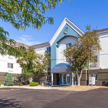 Sonesta Simply Suites St Louis Earth City Buitenkant foto