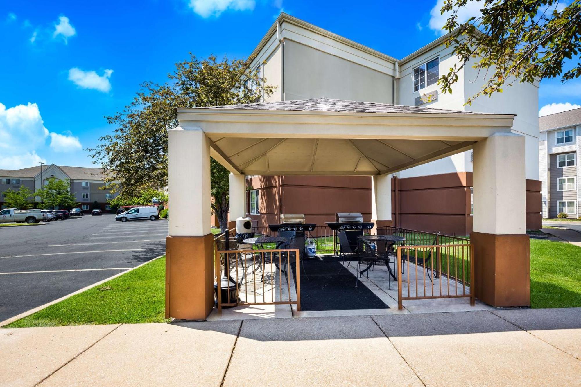 Sonesta Simply Suites St Louis Earth City Buitenkant foto