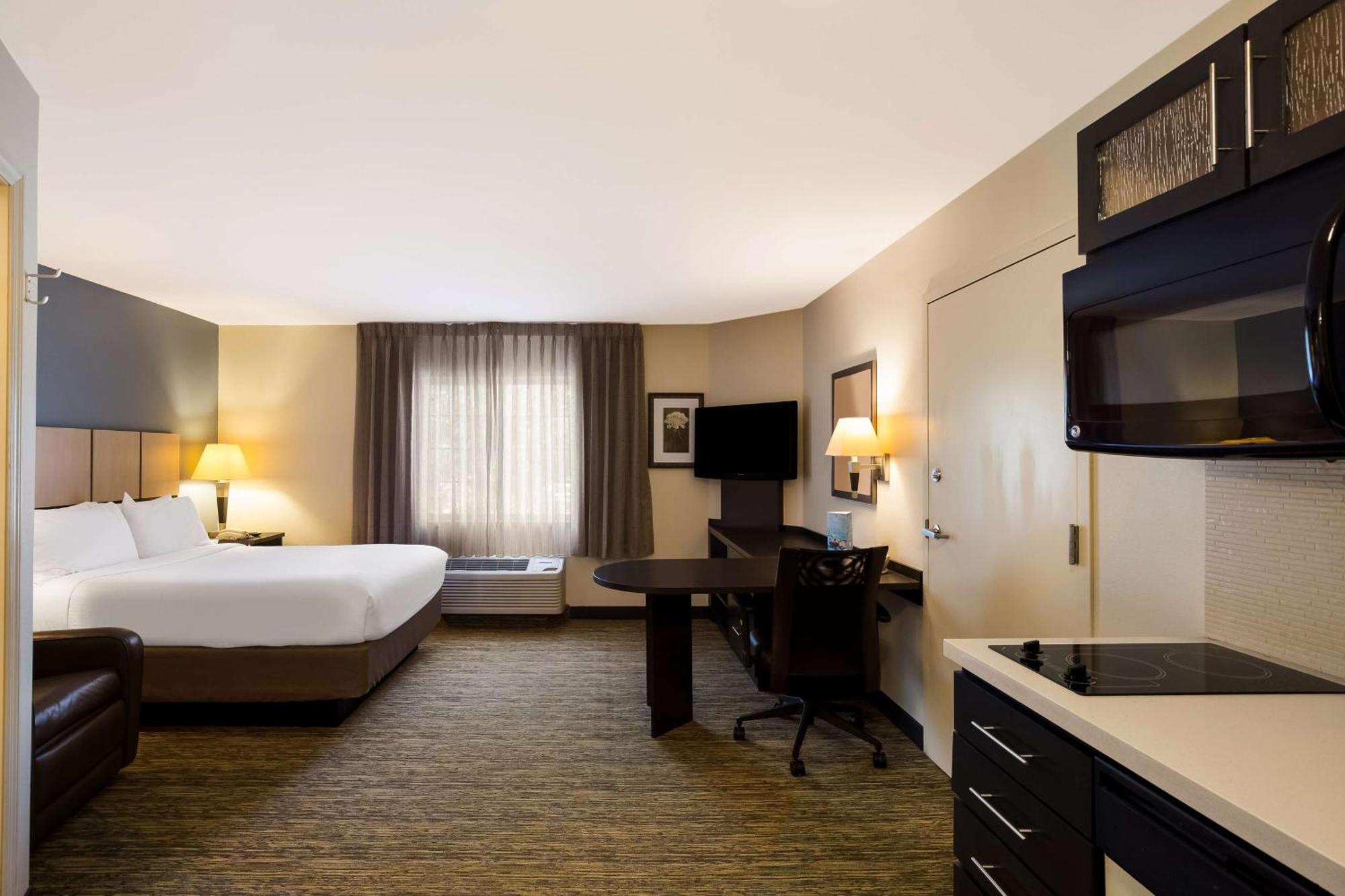 Sonesta Simply Suites St Louis Earth City Buitenkant foto